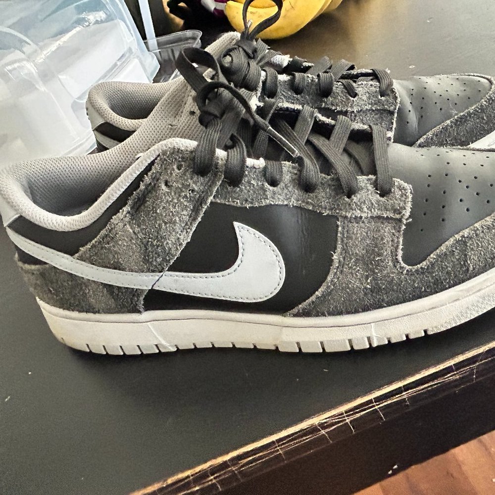 Nike Dunk Low “Animal Pack - Zebra” sz9.5